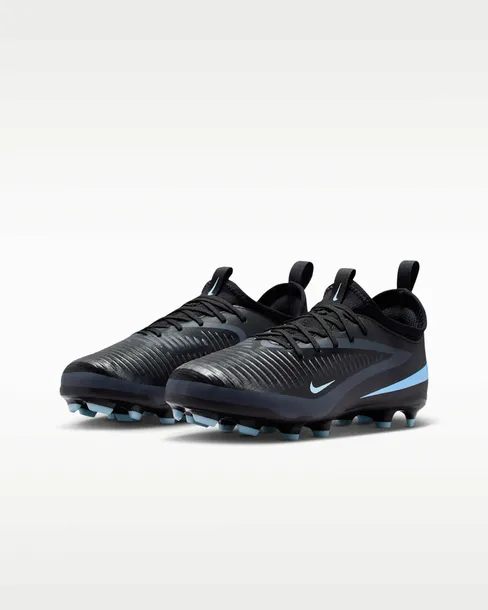 Korki piłkarskie dla dzieci Nike Phantom 6 ACAD czarne HM9203-003 r. 38.5
