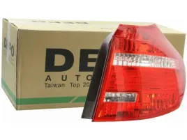 lampa-tyl-prawa-bmw-1-e81-06-12-liftback