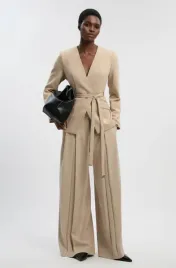 elegancka-bezowa-marynarka-z-paskiem-karen-millen-xl