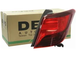 lampa-tyl-prawa-toyota-yaris-14-liftback