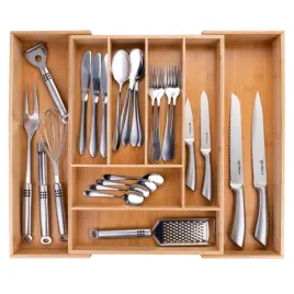 alpina-rozsuwany-bambusowy-organizer-na-sztucce