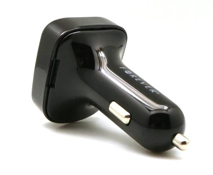 transmiter-samochodowy-bluetooth-fm-forever-tr-330-zasilanie-gniazdo-zapalniczki-samochodowej-12v