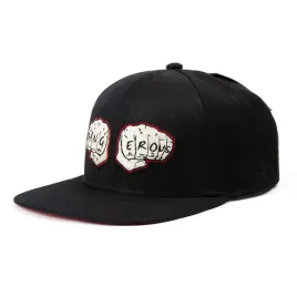 czapka-dangerous-dngrs-fist-snapback-czarny-z-prostym-daszkiem