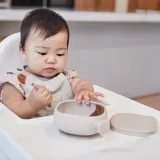 miseczka-z-przykrywka-latte-b-box-marka-b-box