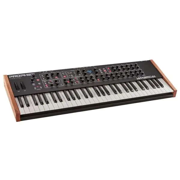 sequential-prophet-rev2-8-voice-syntezator