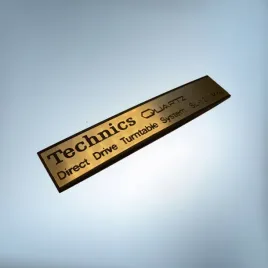 emblemat-technics-sl-1210-mk2-zlota-84x13mm-komplet-emblemat-naklejka-logo