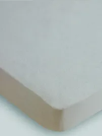 przescieradlo-nieprzemakalne-200x200-coral-biale-ochraniacz-wodoodporny