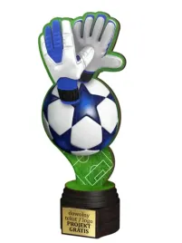 wysoka-statuetka-drewniana-z-nadrukiem-kolorowym-29cm-pilka-nozna-bramkarz