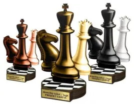 3szt-komplet-statuetek-z-drewna-nadruk-kolor-30-25-22-cm-szachy-grawerki