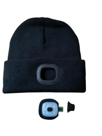 czapka-z-lampka-ladowana-usb