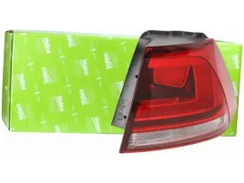 lampa-tyl-prawa-vw-golf-vii-mk7-12-20-liftback