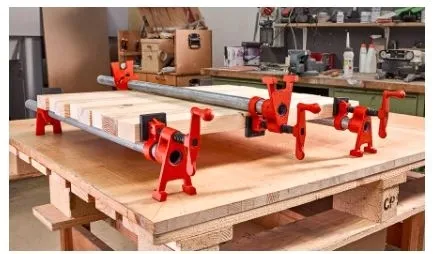 scisk-srubowy-do-rur-3-4-marka-bessey