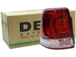lampa-tyl-lewa-toyota-land-cruiser-j200-07-