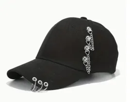 czapka-z-daszkiem-hip-hop-bejsbolowka-z-metalowymi-odjechana-czarna-metal