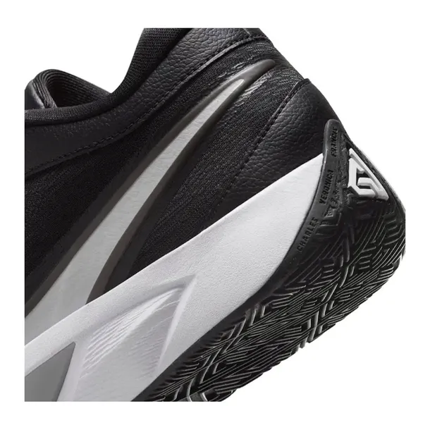 giannis-freak-6-marka-nike