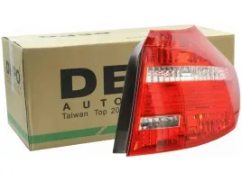 lampa-tyl-prawa-depo-444-1946r-ue