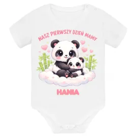 body-dzieciece-z-imieniem-nasz-pierwszy-dzien-mamy-nadruk-bawelna-9m