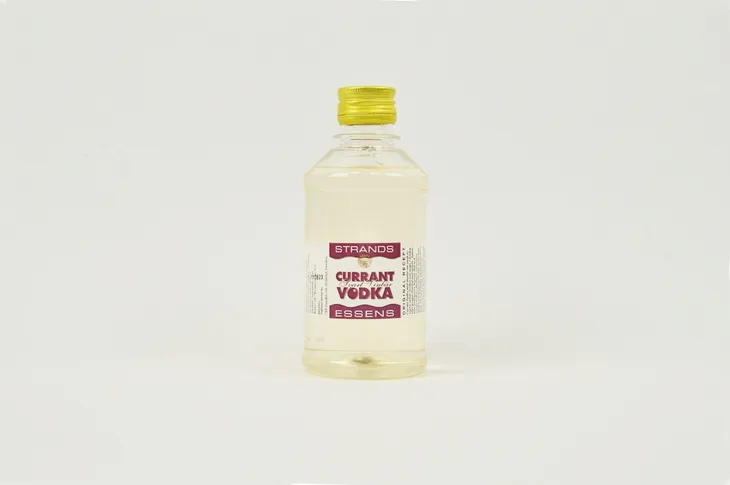 strands-zaprawka-currant-vodka-250ml-kod-producenta-are-r-828