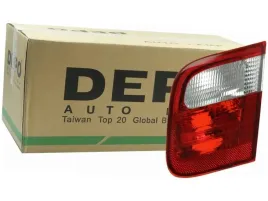 lampa-tyl-prawa-bmw-3-e46-97-05-sedan
