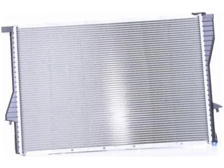chlodnica-nissens-60754a-producent-czesci-nissens