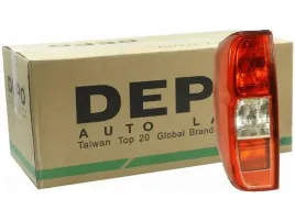 lampa-tyl-lewa-nissan-np300-05-