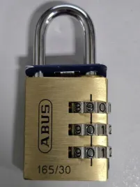 abus-klodka-jarzmowa-na-klucz