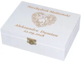 niezbednik-malzenski-bialy-personalizowany-p004