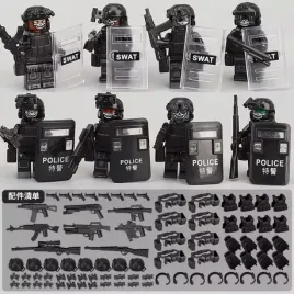 klocki-zestaw-figurek-policja-swat-8-postaci-z-bogatym-wyposazeniem