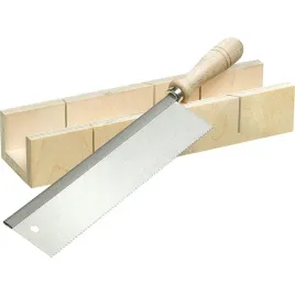 skrzynka-uciosowa-kwb-z-precyzyjna-pila-250-mm