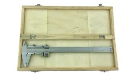 suwmiarka-tradycyjna-noniuszowa-l-200-45-0-05-mm