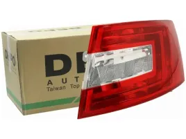 lampa-tyl-prawa-depo-665-1928r-ue