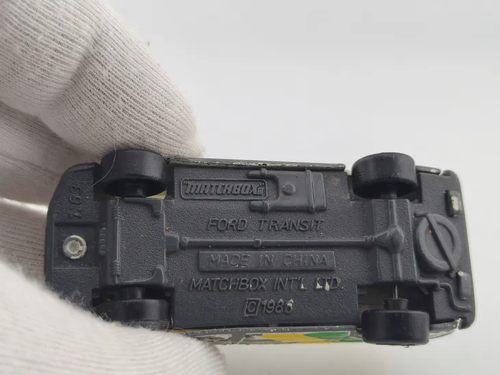 matchbox-ford-transit-xp-marka-matchbox