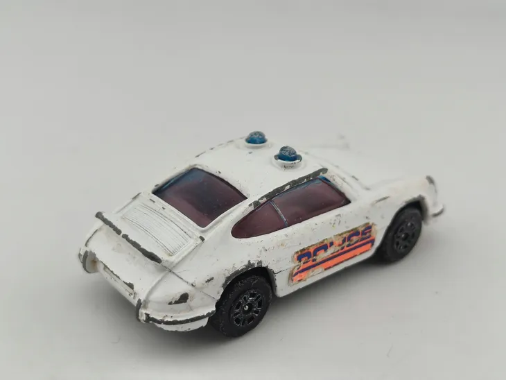 corgi-juniors-porsche-carrera-911-stan-nowy