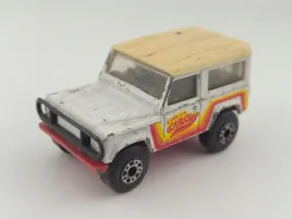 matchbox-land-rover-90-ninety-circus