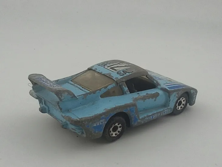 matchbox-racing-porsche-935-stan-nowy