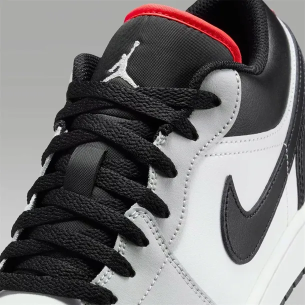 553558045-marka-nike-kod-producenta-553558045