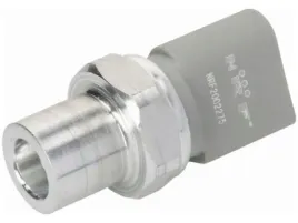 wlacznik-cisnieniowy-klimatyzacji-audi-a4-b6-1-6-4-2-00-05