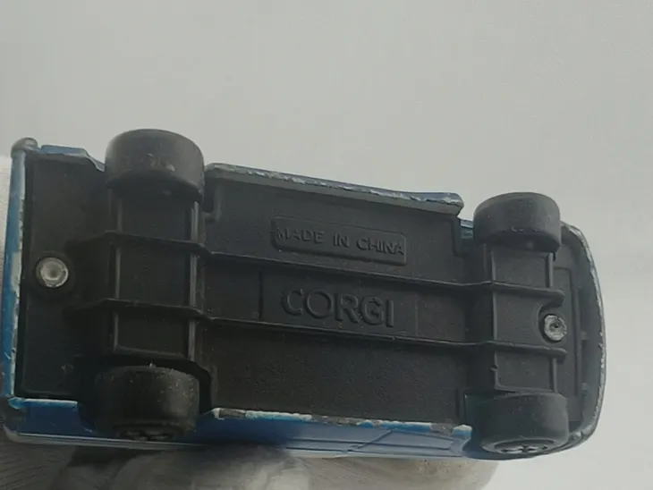 corgi-ford-transit-marka-corgi