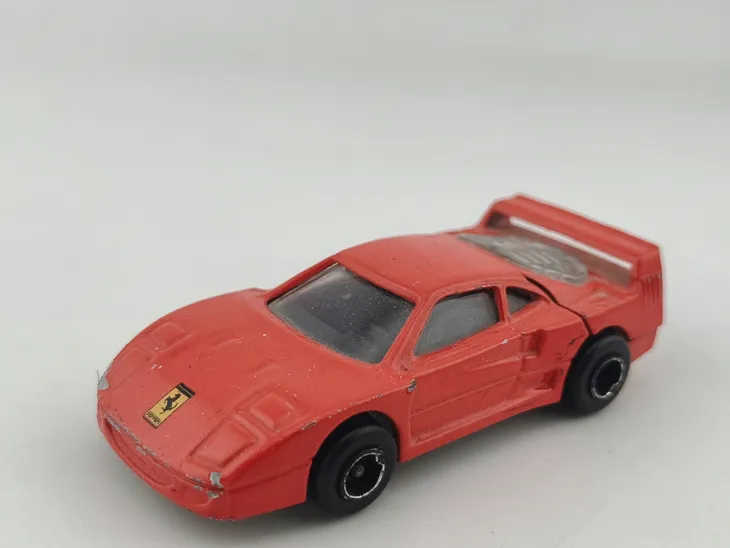 majorette-ferrari-f40-super-wheels