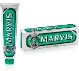 marvis-fluoride-toothpaste-pasta-do-zebow-z-fluorem-classic-strong-mint-85