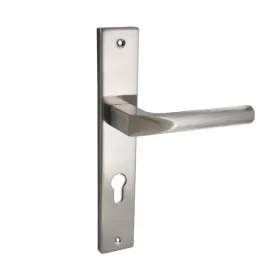 omplet-klamek-domino-cono-nikiel-na-wkladke-rozstaw-72-nowoczesne-uchwyty