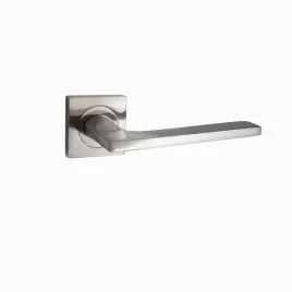 komplet-klamek-domino-linea-qr-nikiel-nowoczesne-i-eleganckie-wnetrza