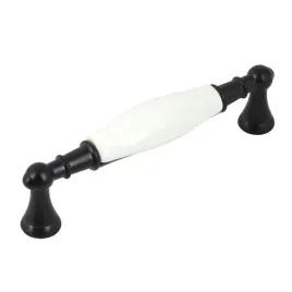 uchwyt-meblowy-klasyczny-domino-czarny-rozstaw-128-mm