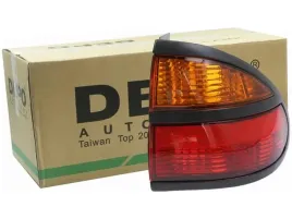 lampa-tyl-prawa-renault-laguna-i-99-01-liftback