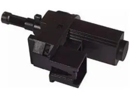 wlacznik-swiatel-stop-ford-kuga-i-mk1-08-12-fiesta-vi-mk6-08-17