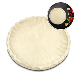 talerz-okragly-recznie-rzezbiony-drewniany-30cm