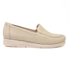 wsuwane-polbuty-damskie-caprice-9-24750-skorzane-bezowe-r37