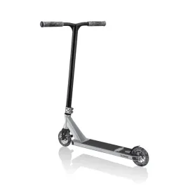hulajnoga-wyczynowa-stunt-do-trikow-gs-900-globber-srebrno-czarna