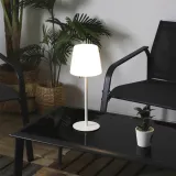 lampa-stolowa-usb-biala-stan-nowy