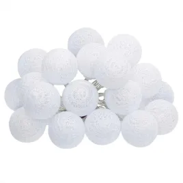 girlanda-cotton-balls-led-biala